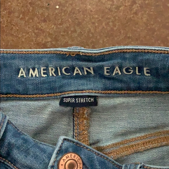 American Eagle jean shorts! - Picture 3 of 4